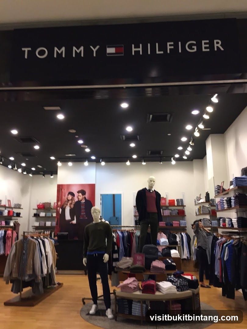 Tommy Hilfiger Store Interior