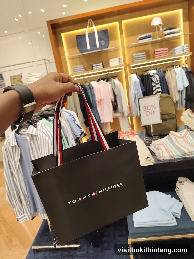 Tommy Hilfiger Shopping Bag