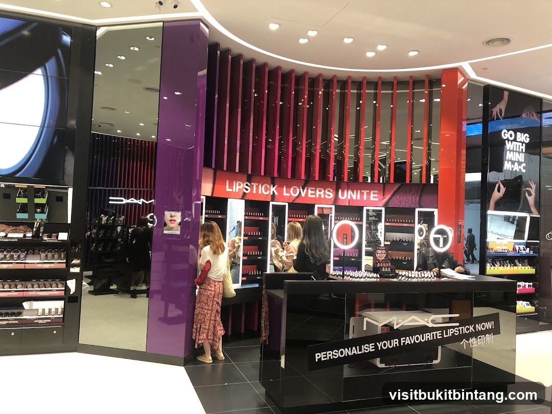 MAC Cosmetics Store
