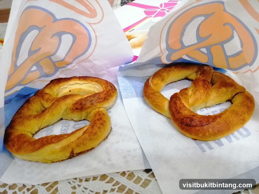 Two Pretzels