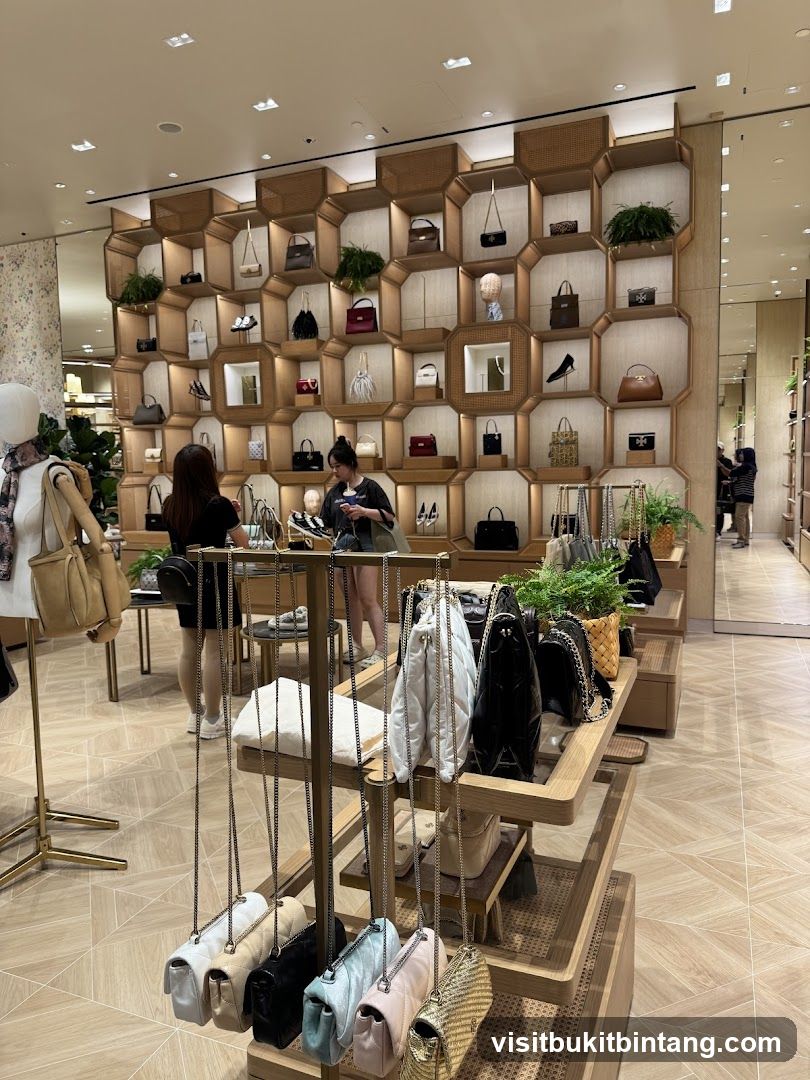 Handbag Display