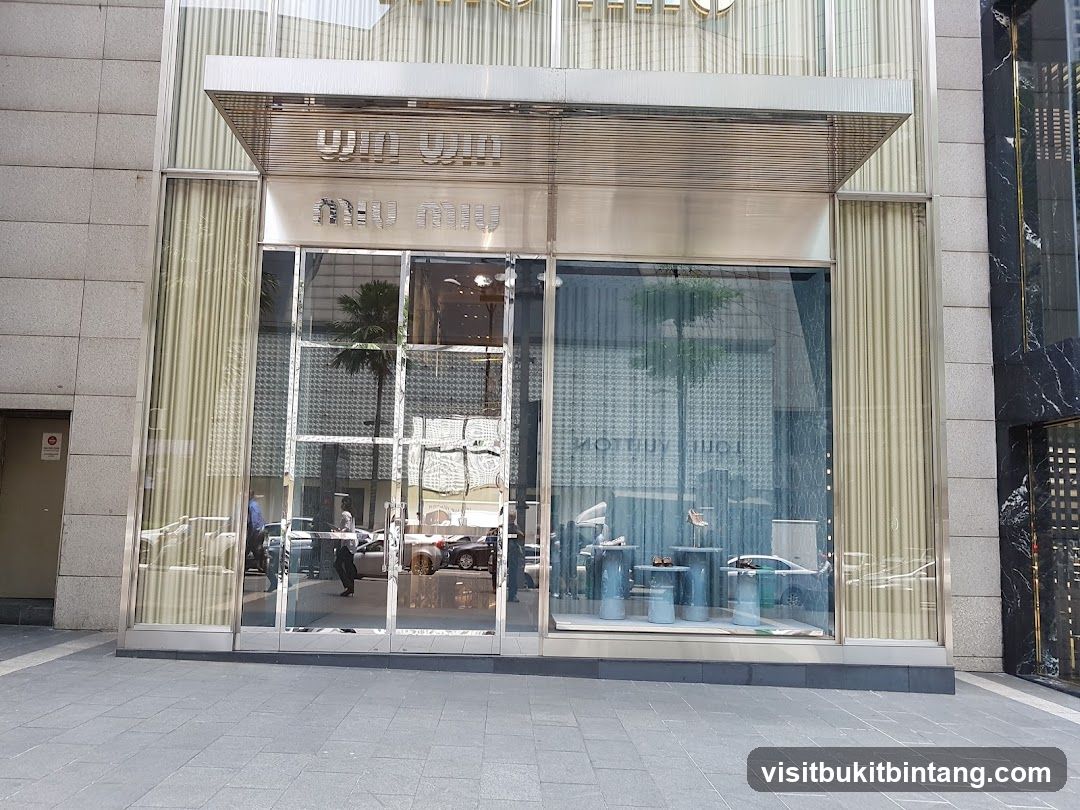 Miu Miu Storefront