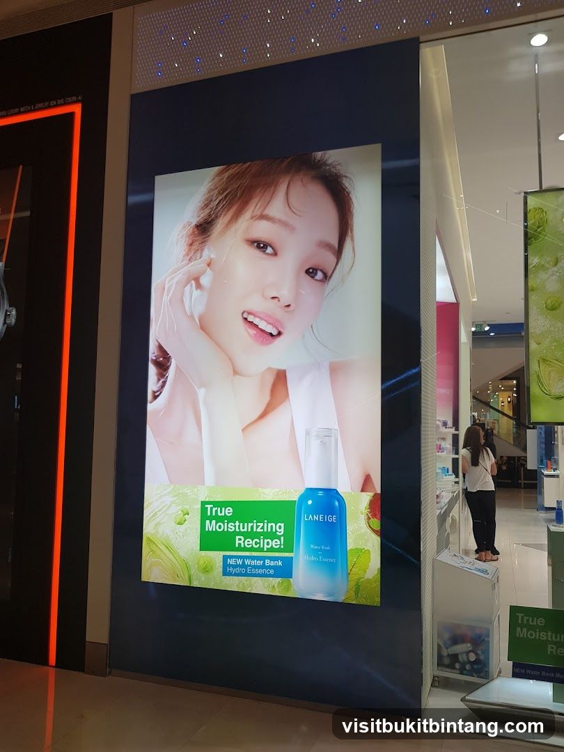Laneige Hydro Essence Advertisement