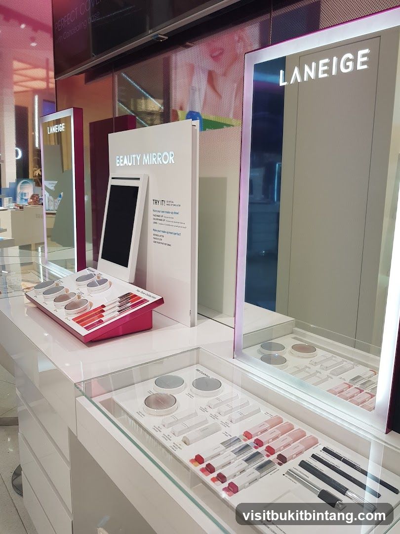 LANEIGE Beauty Mirror Display