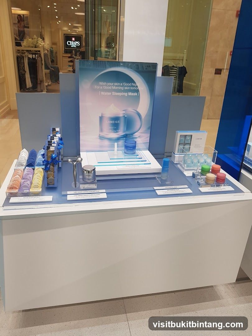 LANEIGE Water Sleeping Mask Display