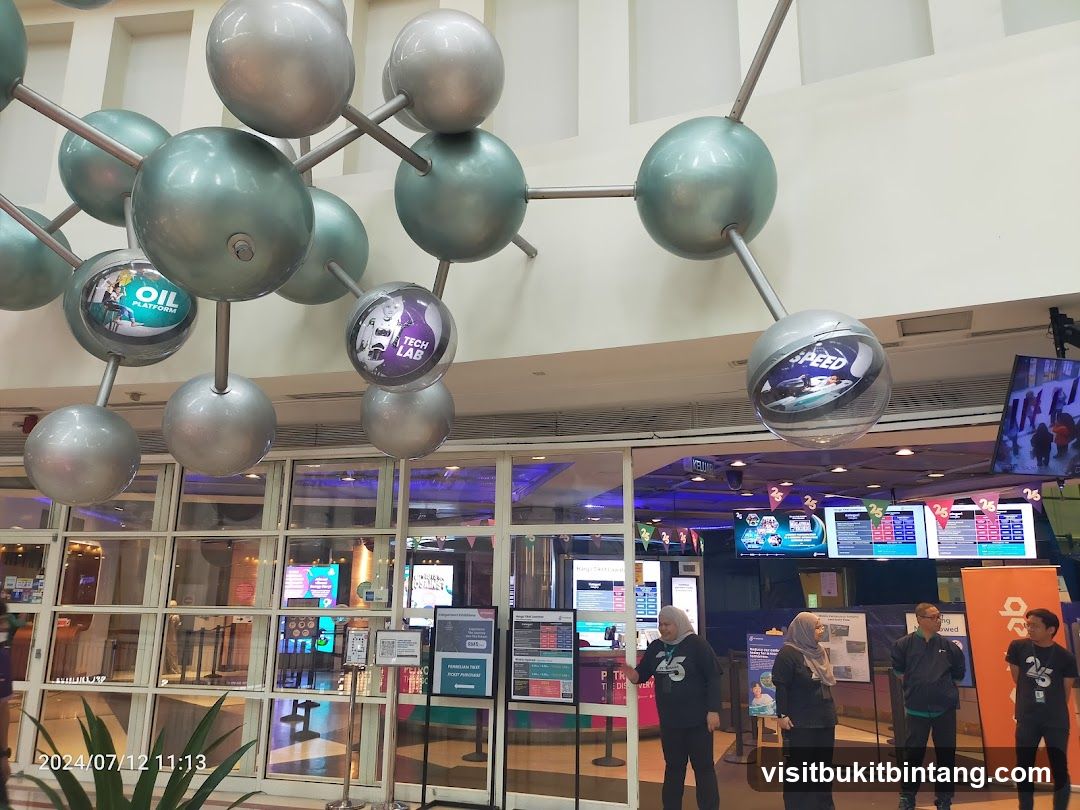 Indoor Science Exhibit