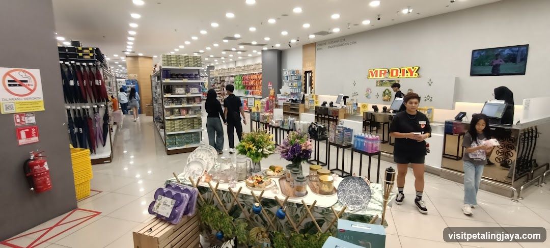 MR DIY Interior Store