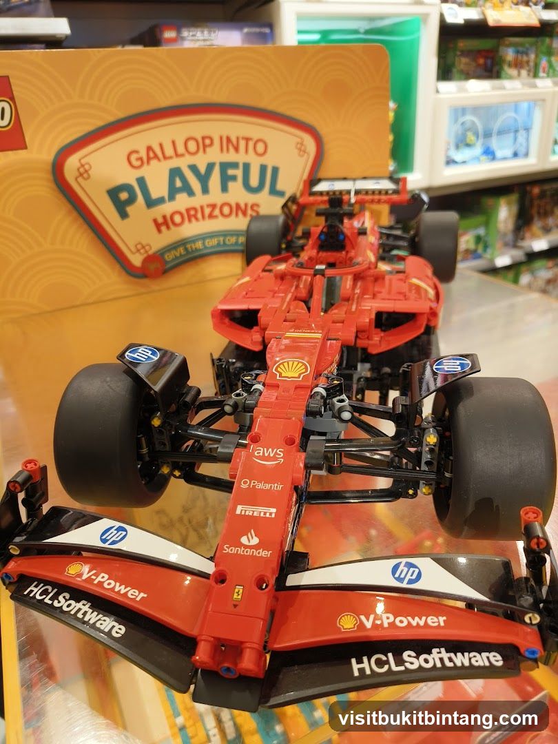 LEGO Ferrari Formula 1 Race Car Model