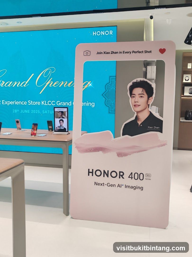 Honor Grand Opening Display
