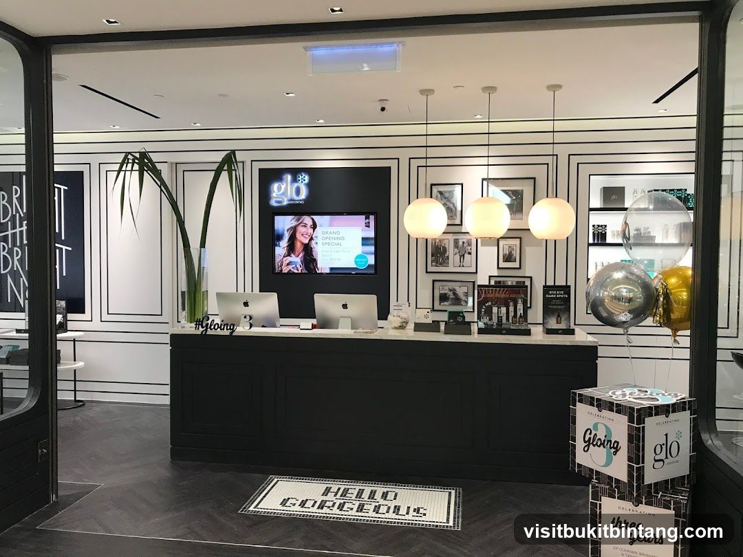 Glo Skin Centers Reception Area