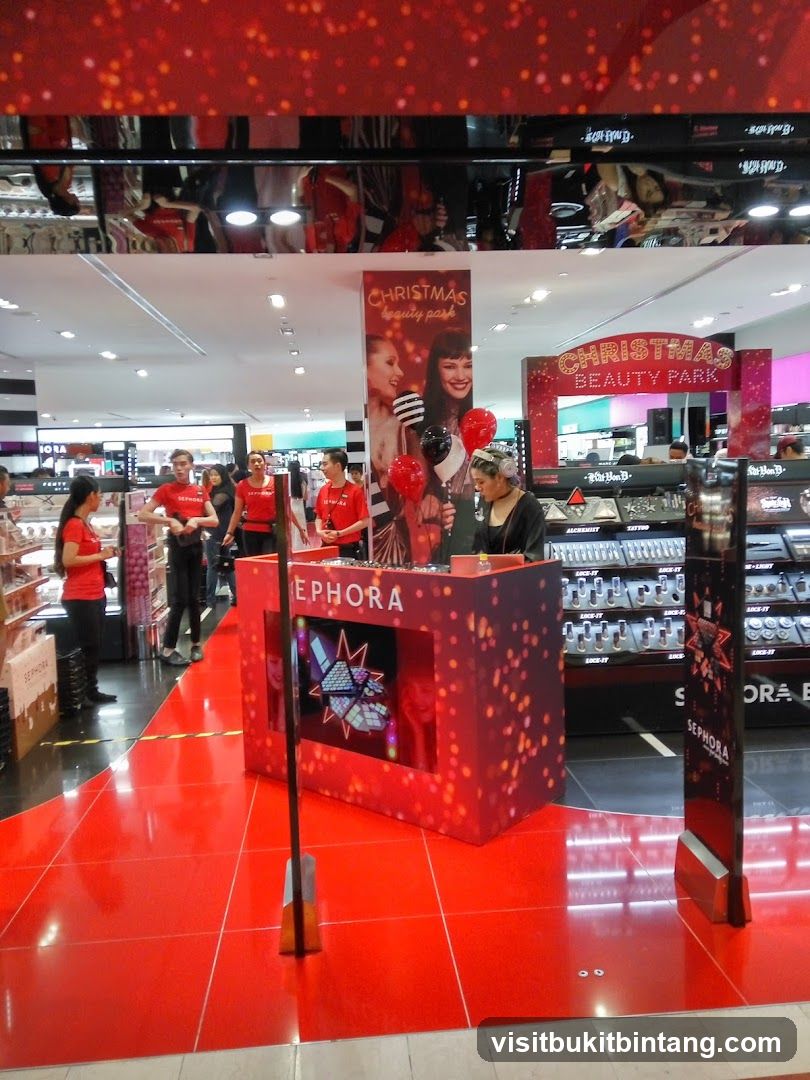 Sephora Christmas Beauty Park