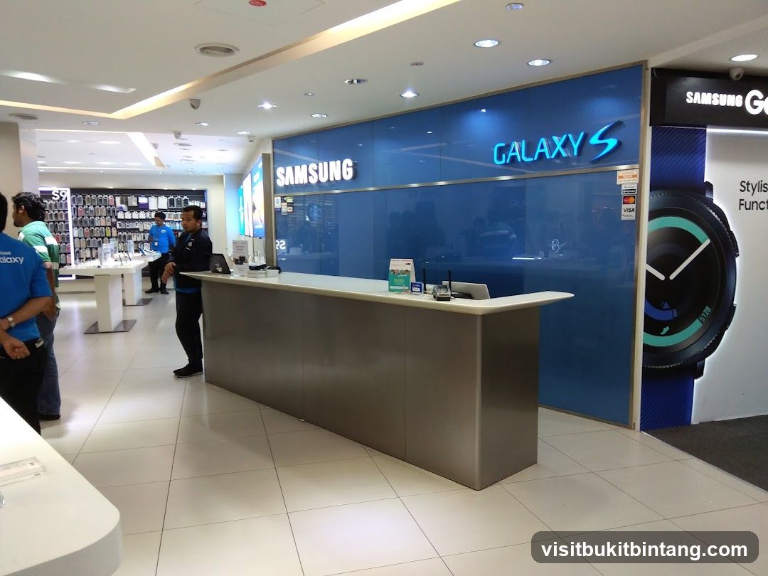 Samsung Store Interior