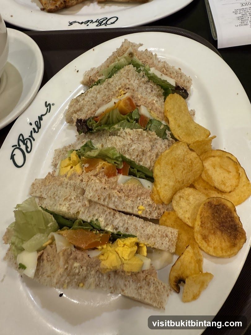 Sandwich with Chips