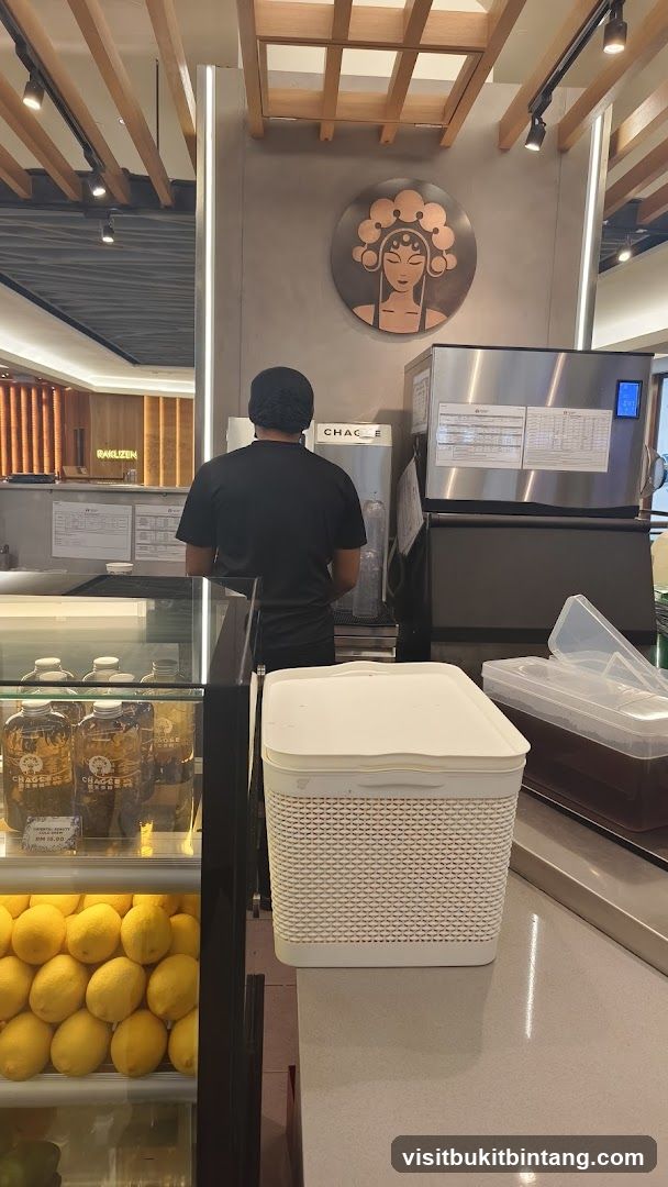 Chagee Store Interior