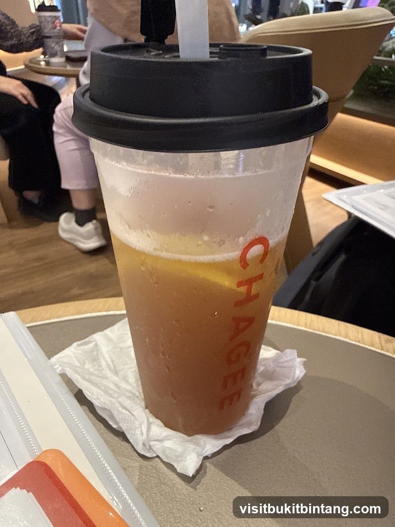 Iced Tea with Lemon