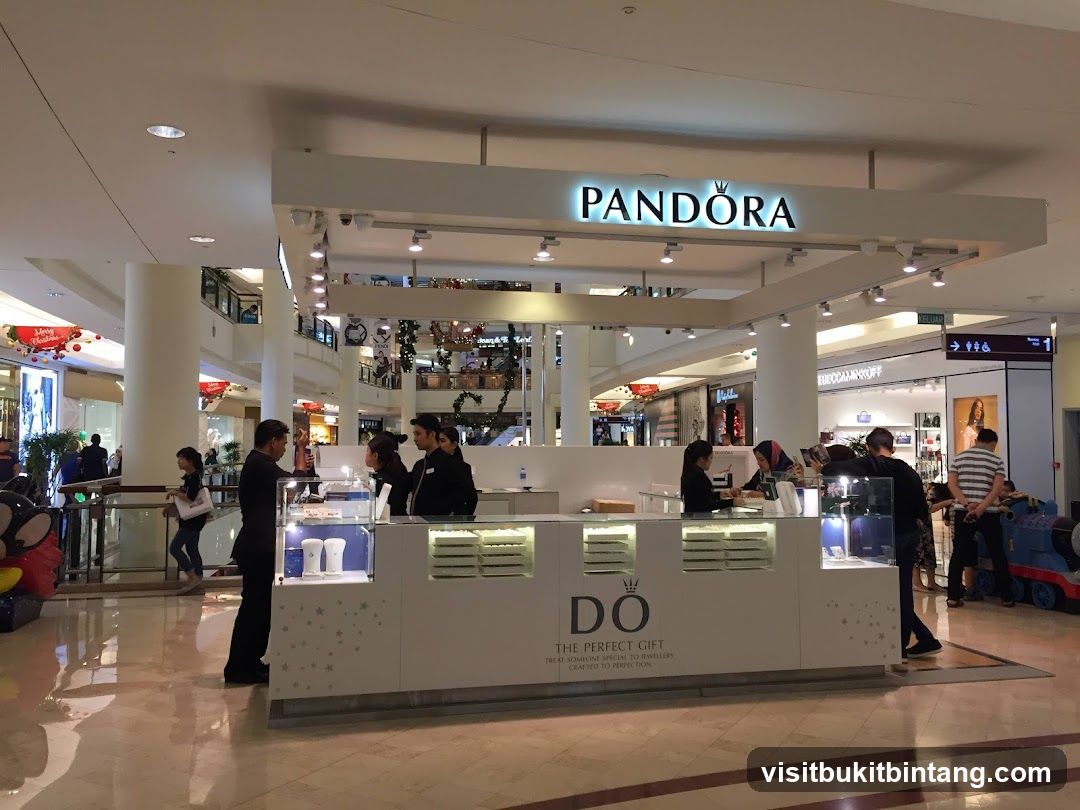 Pandora Jewelry Store