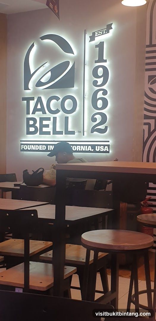 Taco Bell Interior