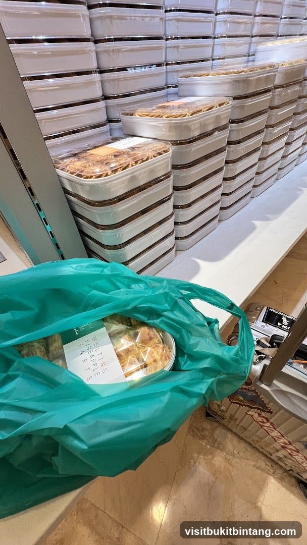 Food Containers and Bag