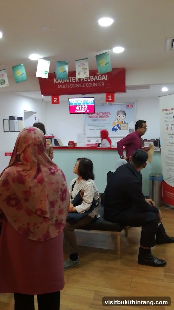 Multi-Service Counter Waiting Area