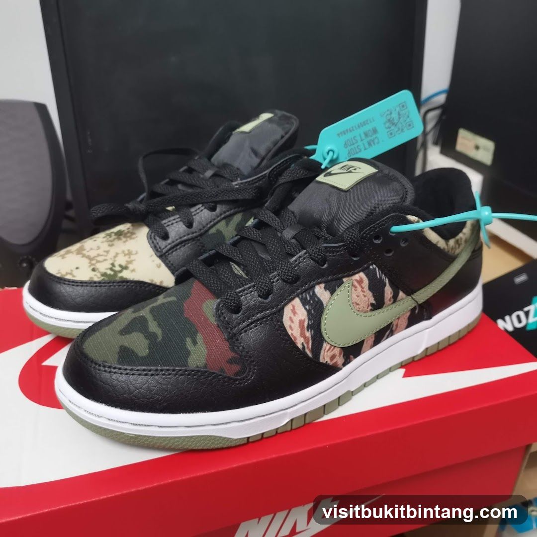 Nike Dunk Low Camo Sneakers