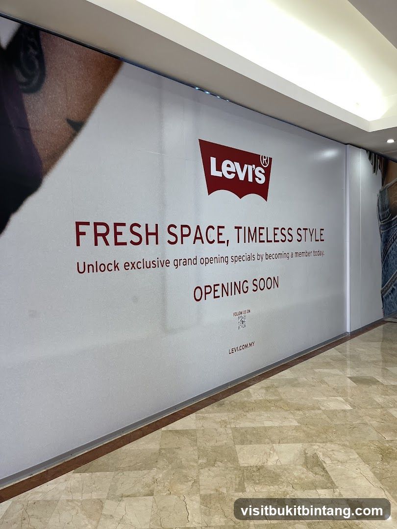 Levi's Store Opening Soon