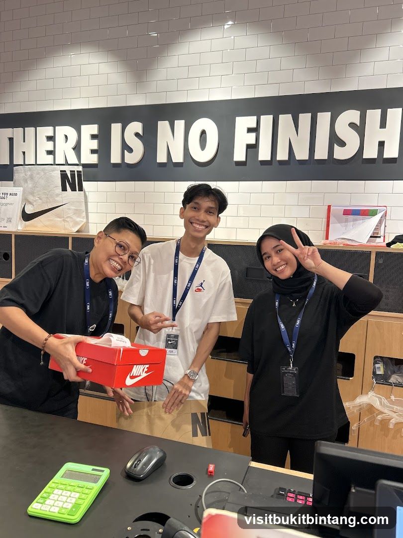 Nike Store Employees