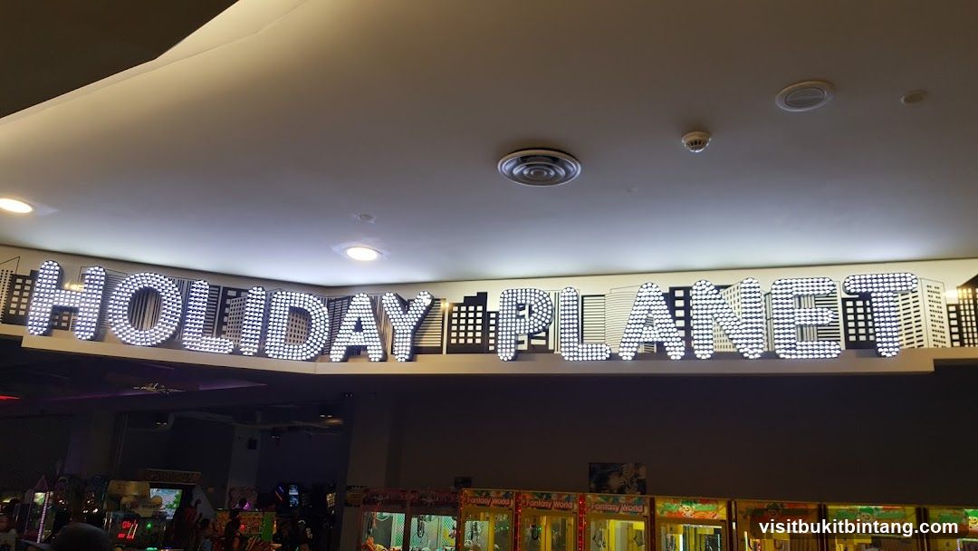 Holiday Planet Signage