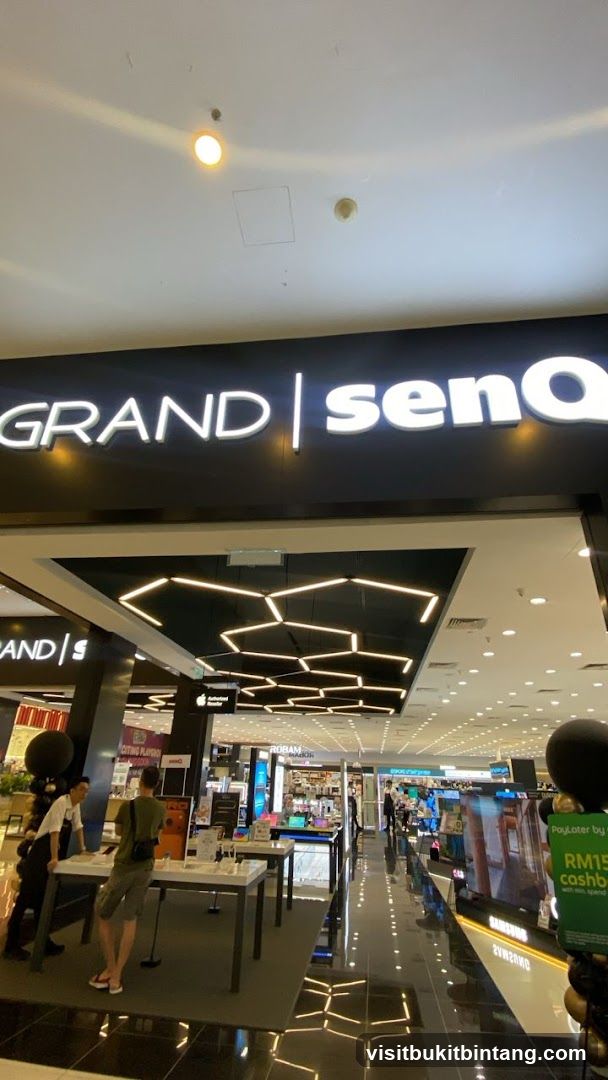 Grand senQ Gurney Plaza