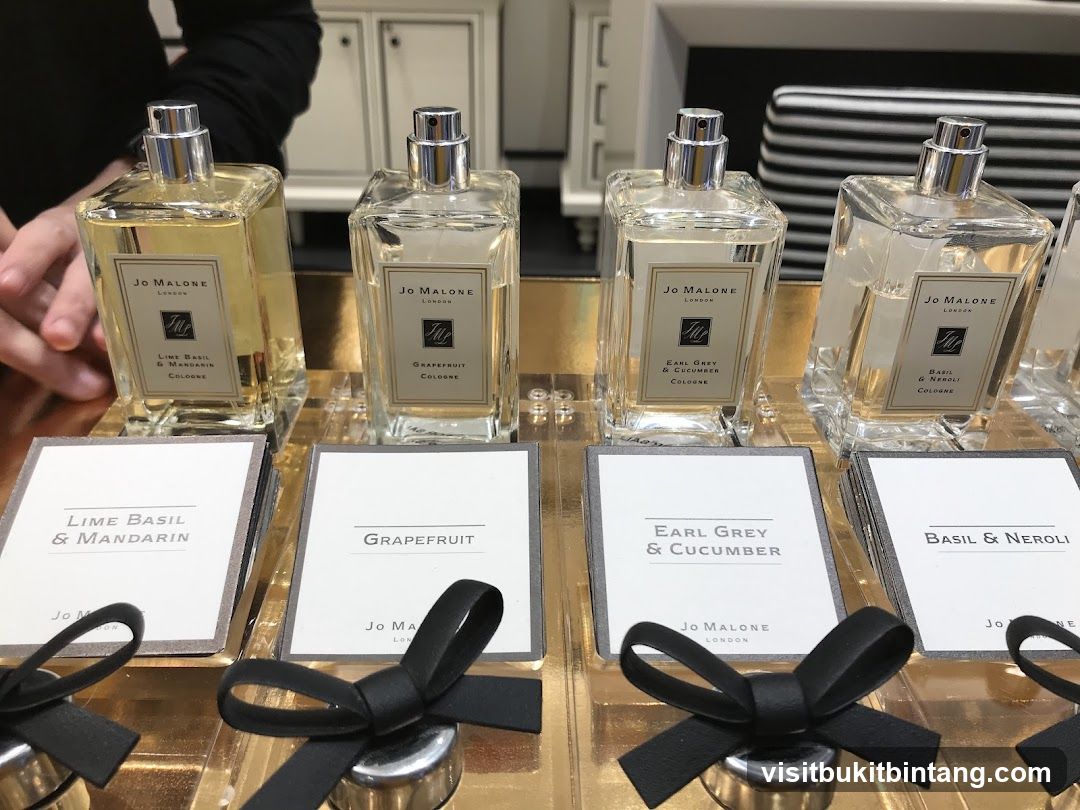 Jo Malone Perfume Display