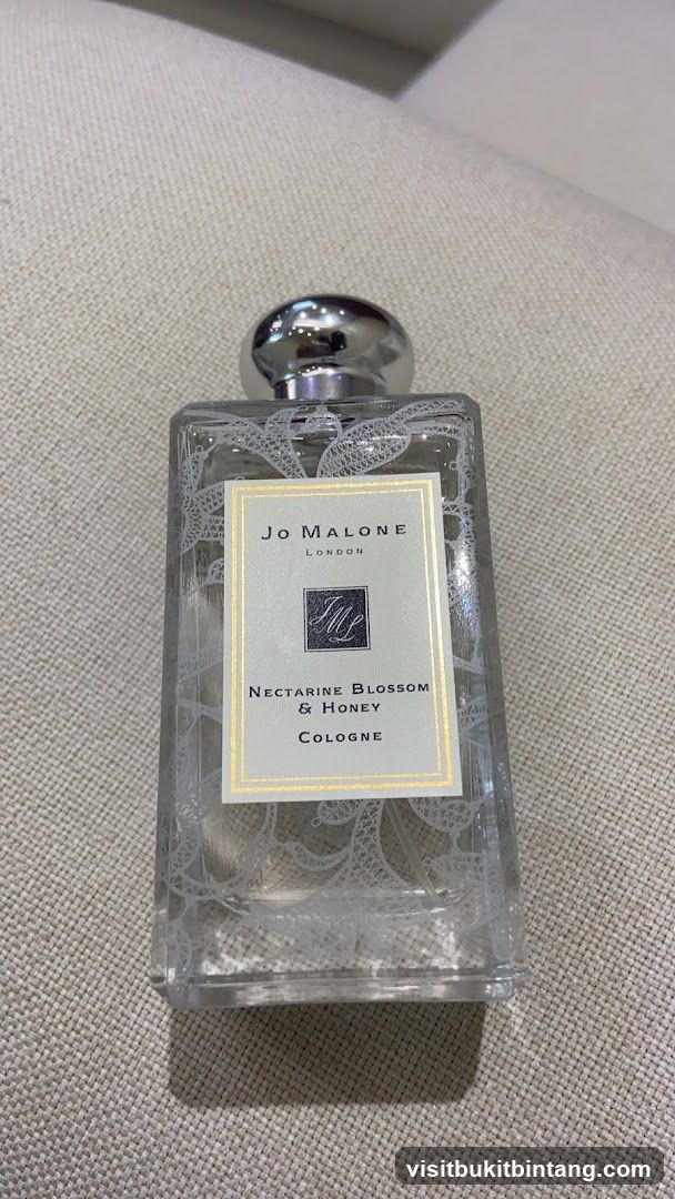 Jo Malone Nectarine Blossom & Honey Cologne