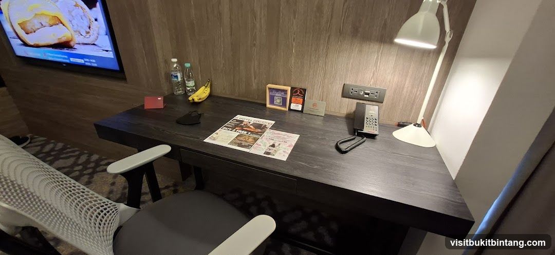Hotel Desk Setup