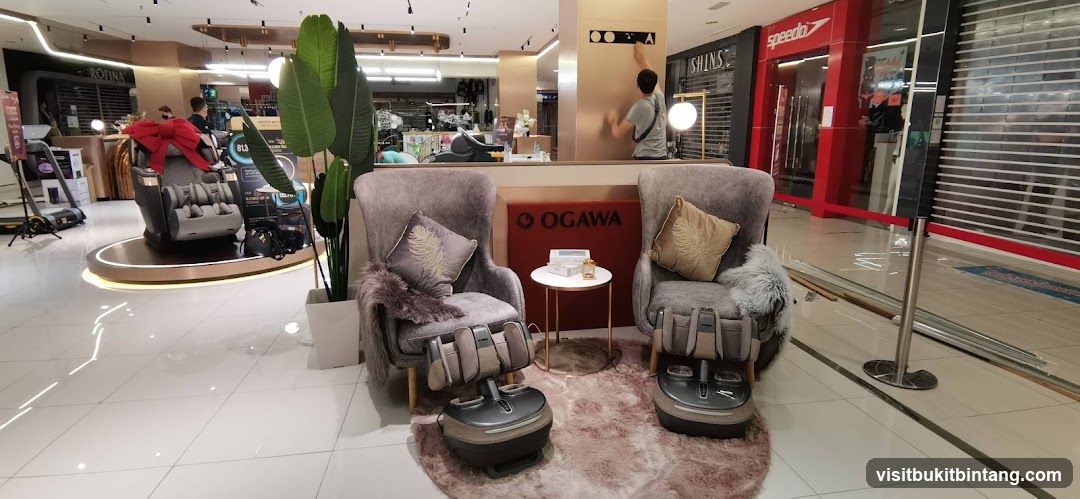 Massage Chairs Display