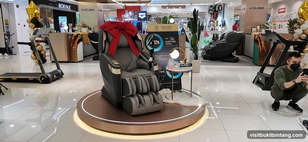 Massage Chair Display