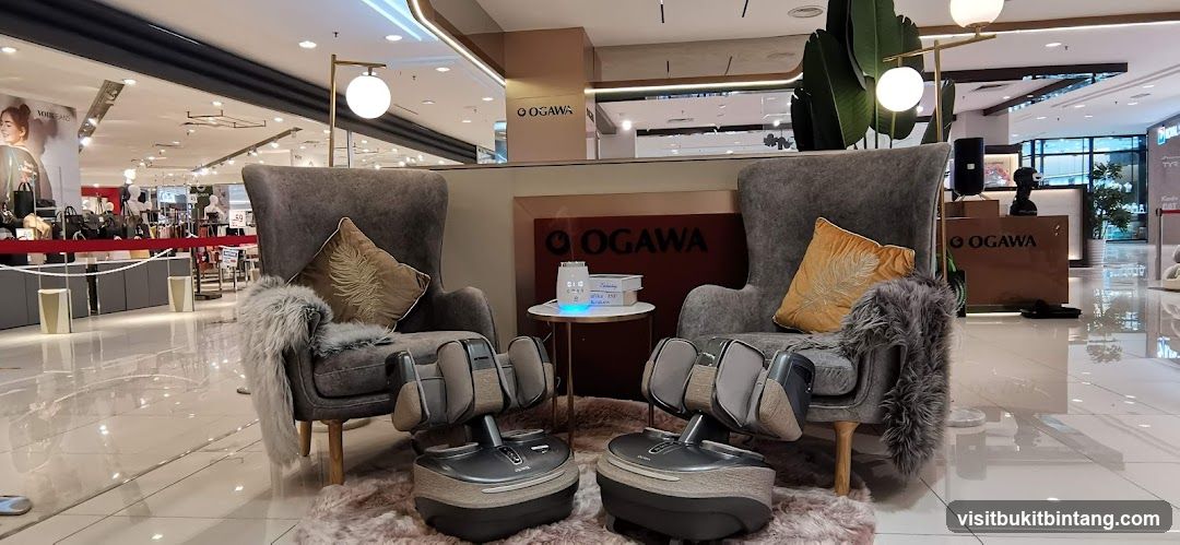 Massage Chairs Display