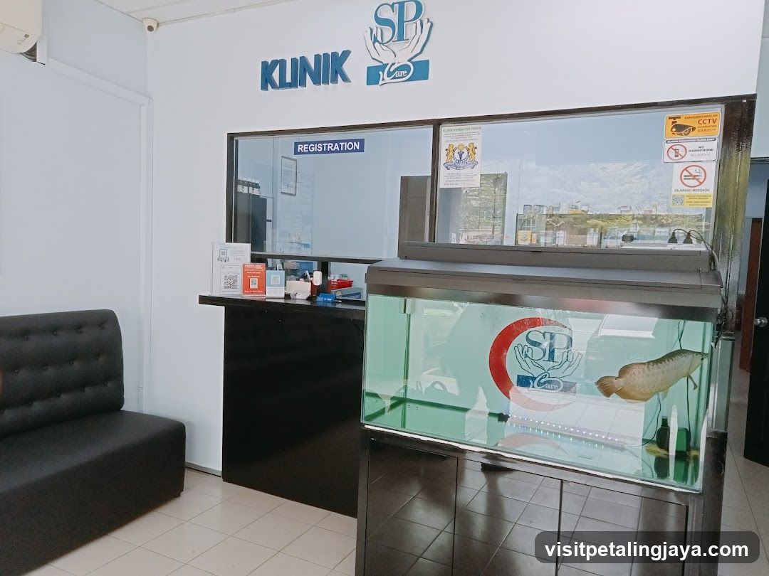 Klinik SP Interior with Fish Tank