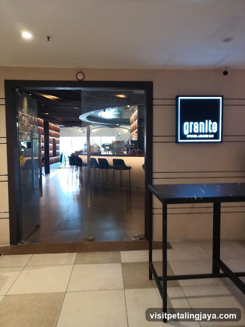 Granite Kitchen & Lounge Bar