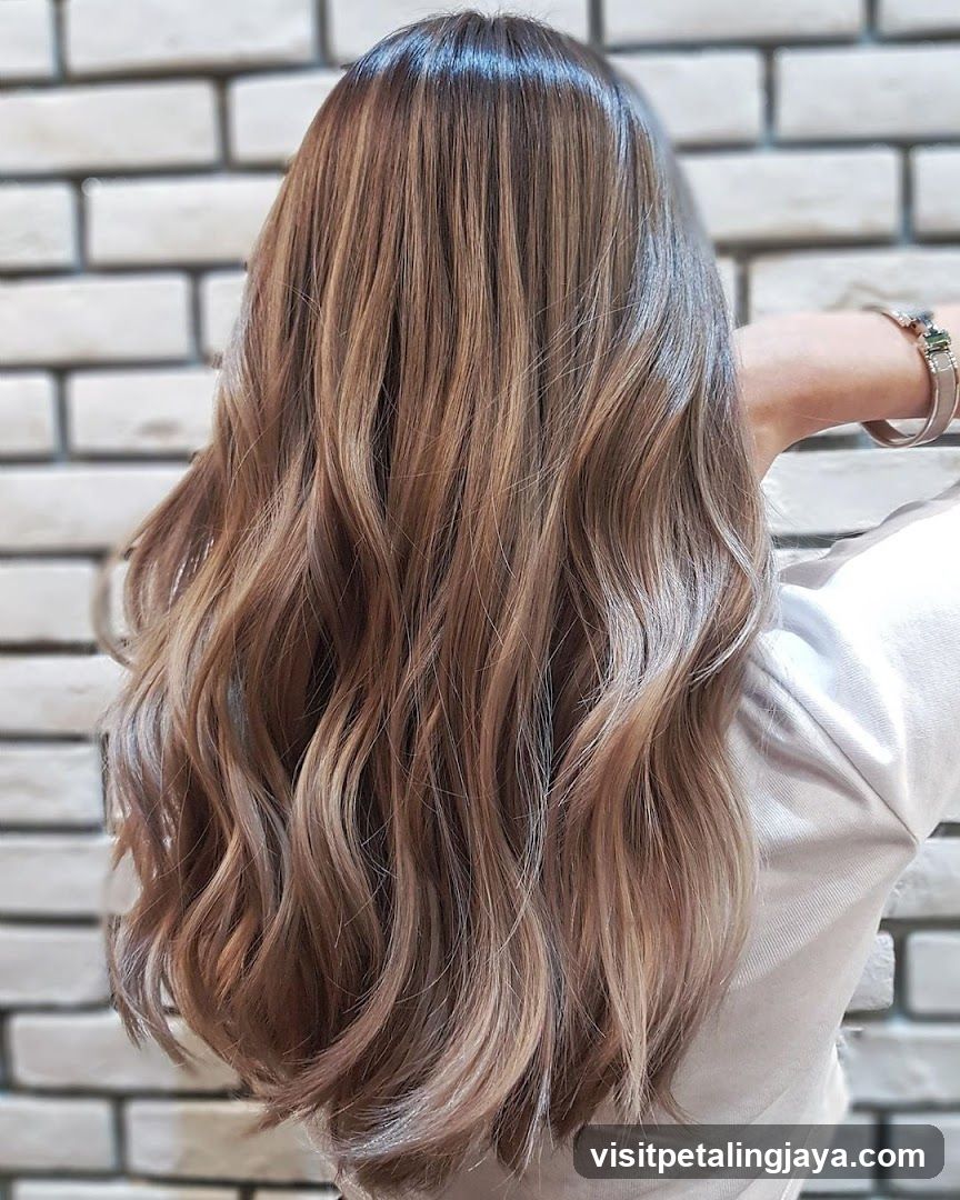 Hair Styling Back View