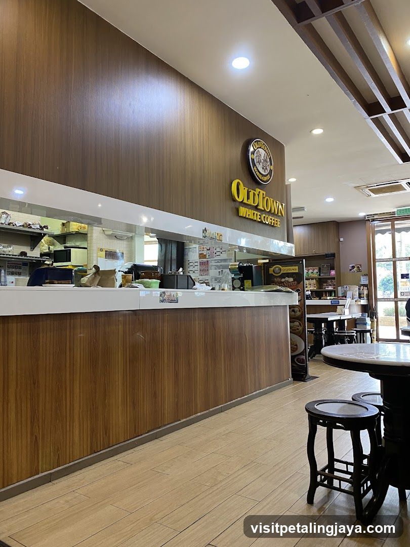 Old Town White Coffee Interior