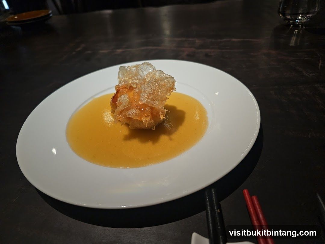 Appetizer with Crispy Topping