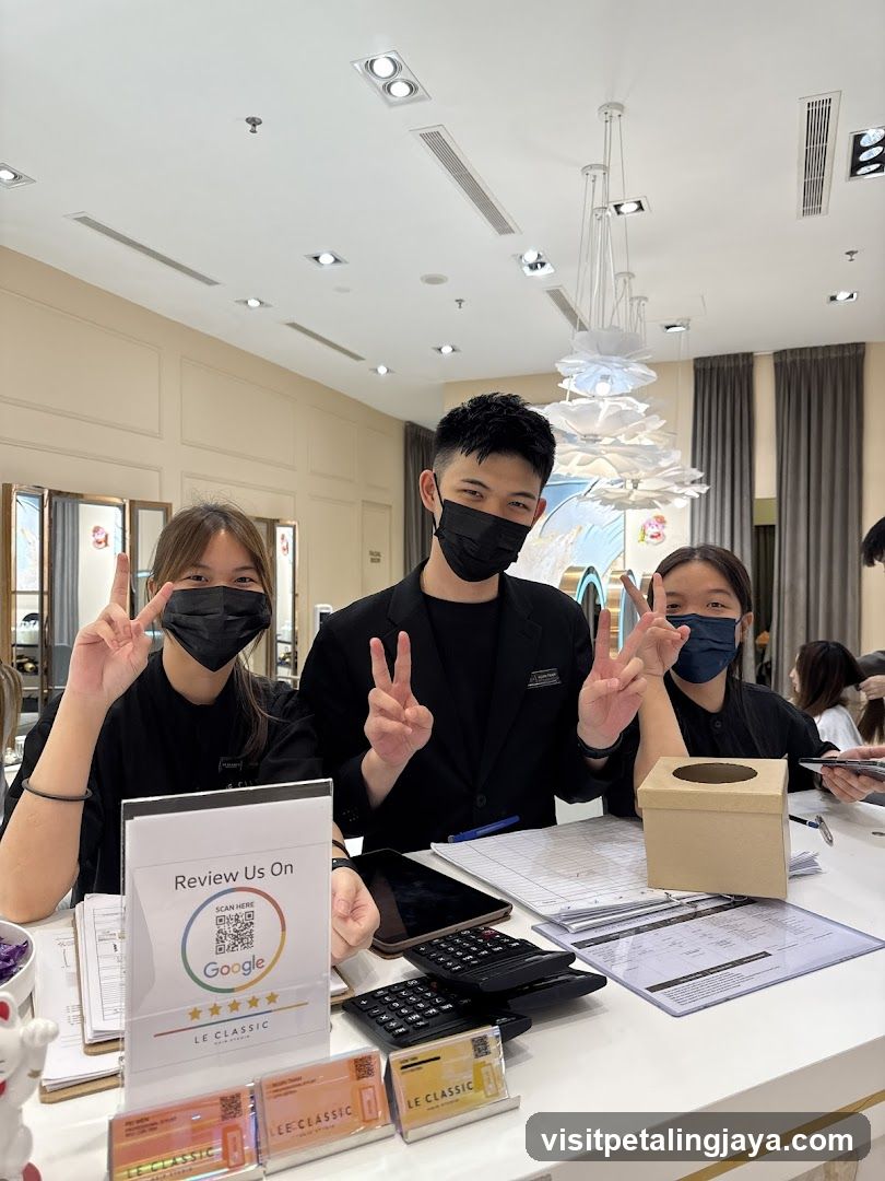 Staff at LE CLASSIC counter