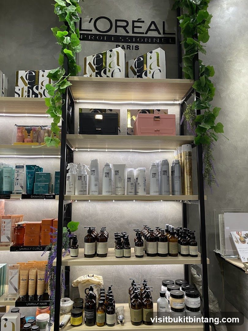 L'Oréal Professional Products Display