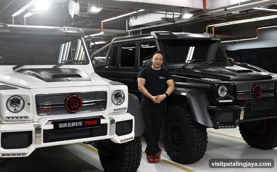 Brabus G-Wagon Showroom Interior