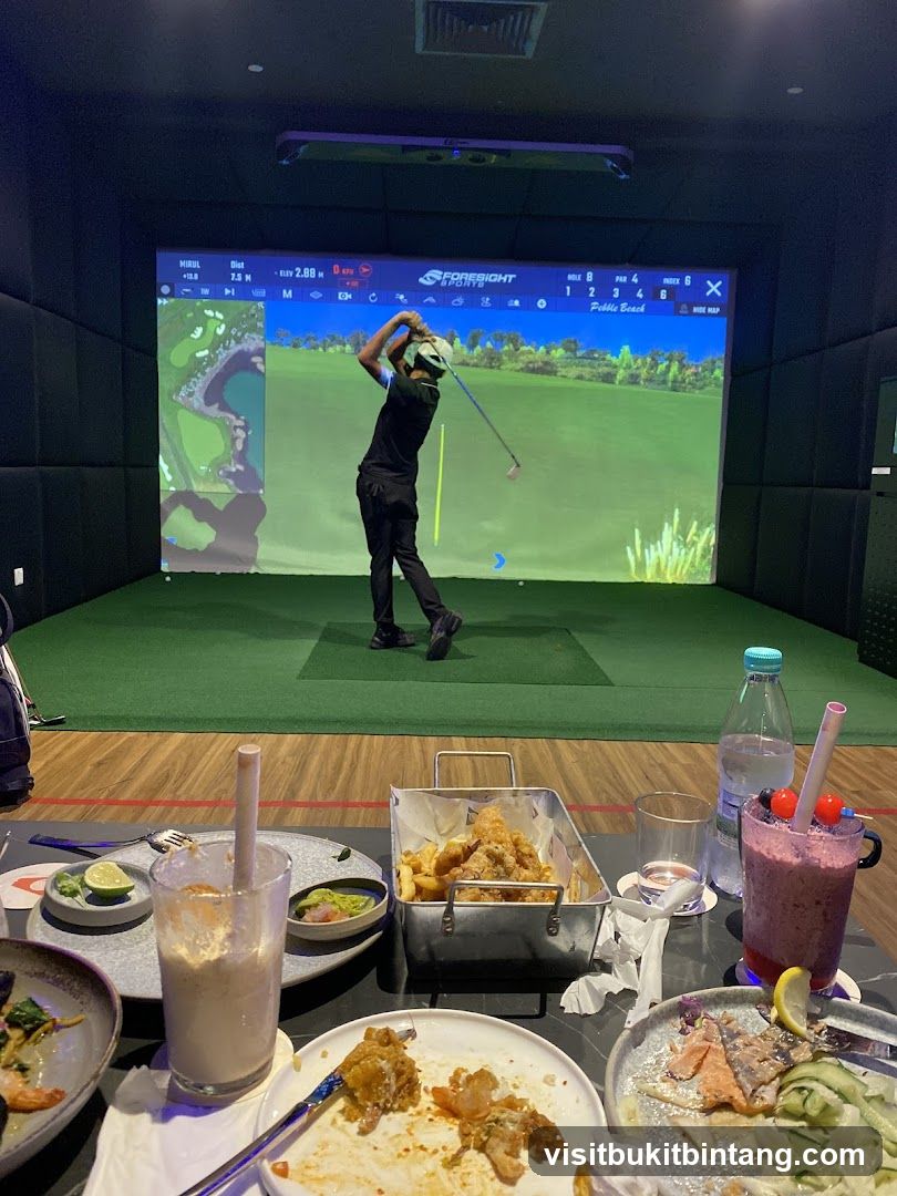 Indoor Golf Simulator with Food and Drinks