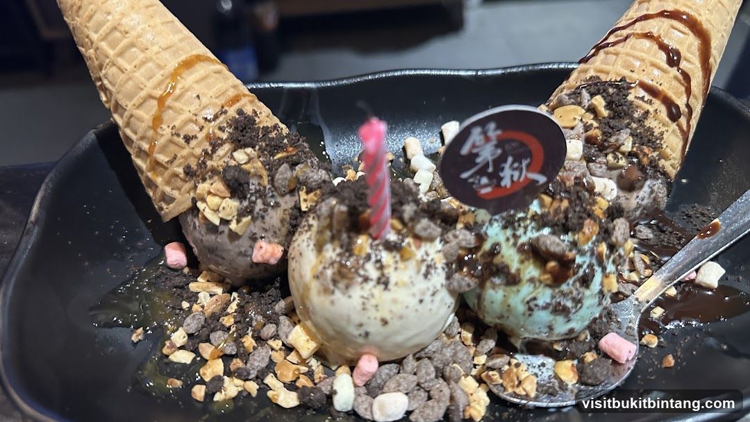 Ice Cream Cones with Toppings