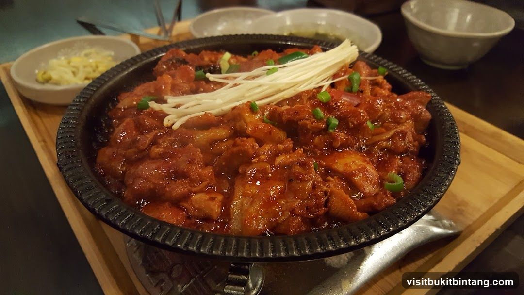 Spicy Stir-Fried Dish