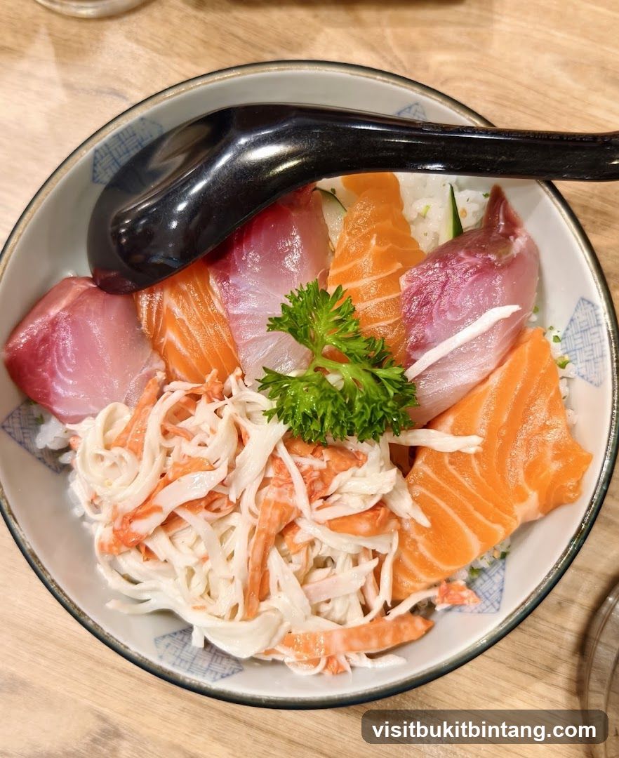 Sashimi Rice Bowl