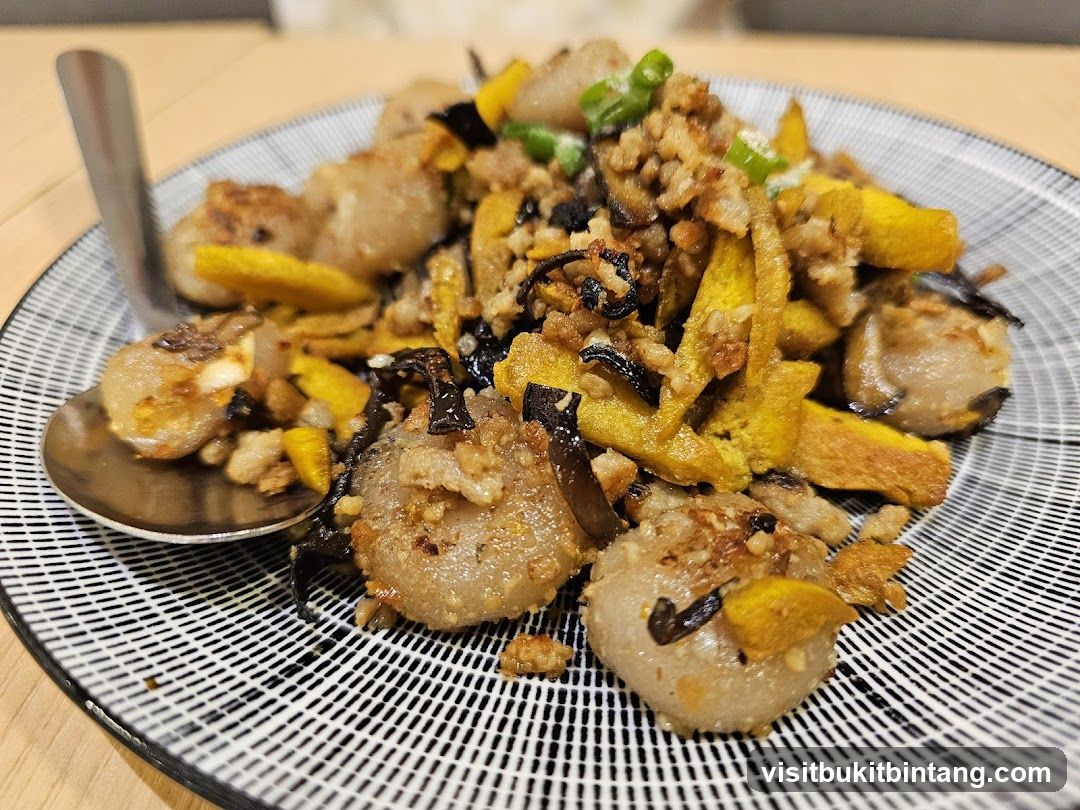 Savory Dish with Scallops and Vegetables