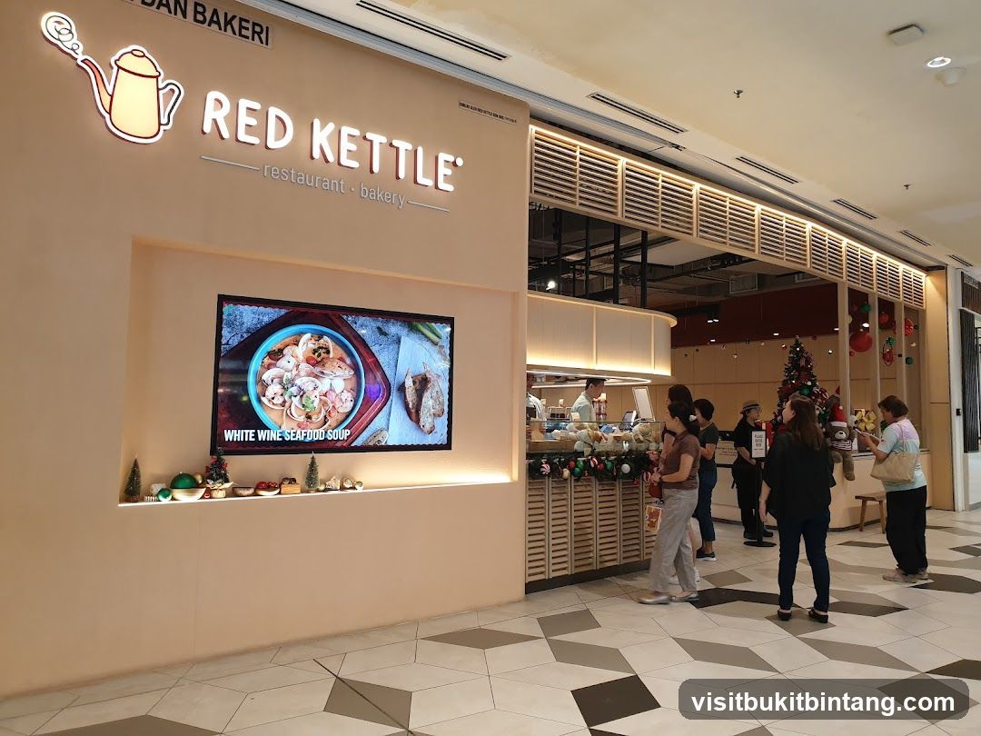 RED KETTLE @ THE STARLING MALL