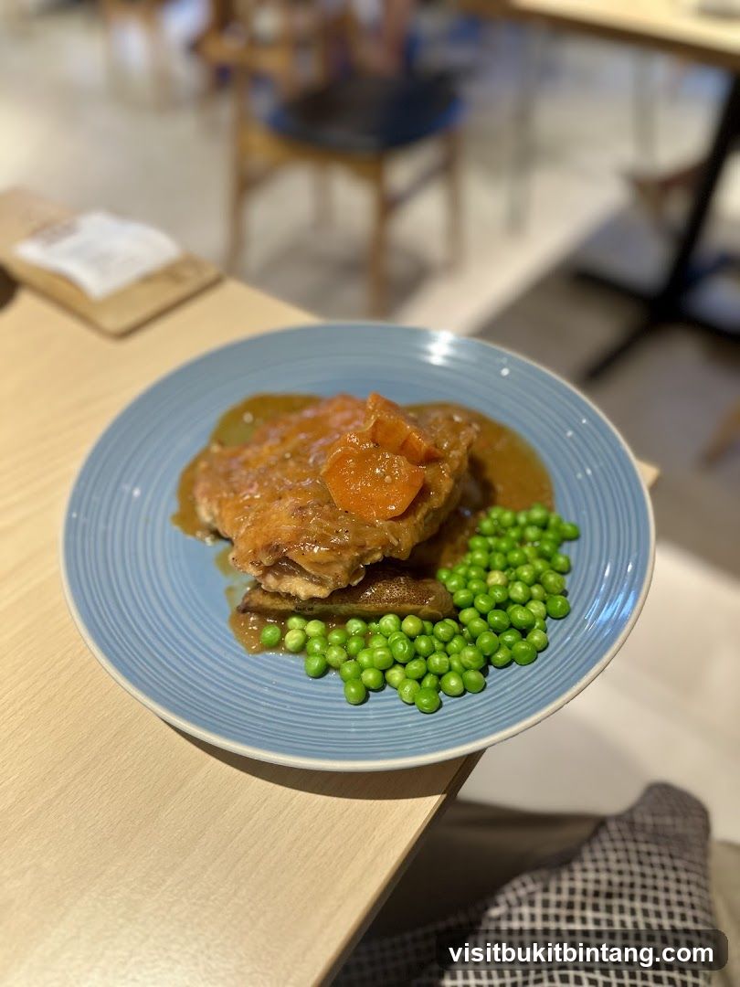 Meat and Peas Dish