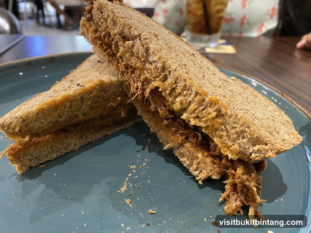 Pulled Pork Sandwich